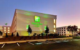 Holiday Inn & Suites Atlanta Airport North